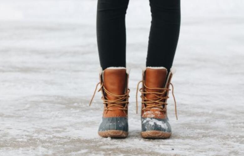 Best Snow Boots For Women In 2023: Top 5 Products Most Recommended By Experts