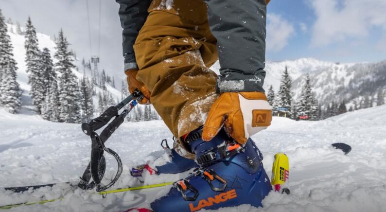 Four Tips For Preventing Cold Feet In Ski Boots
