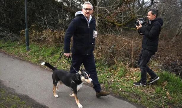 Blundstones on the march: Gary Lineker’s boots catch the eye once again