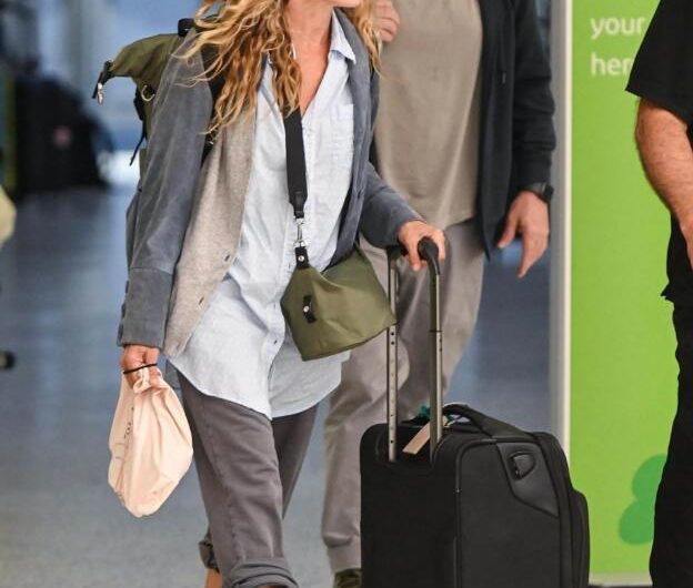 SJP’s Airport Essential? Her Boho Boots