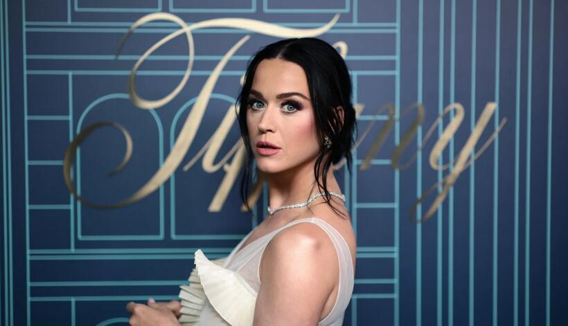 Katy Perry Is a ‘Mirage’ in Reptilian Boots in Her Shoe Brand’s Fall 2023 Campaign