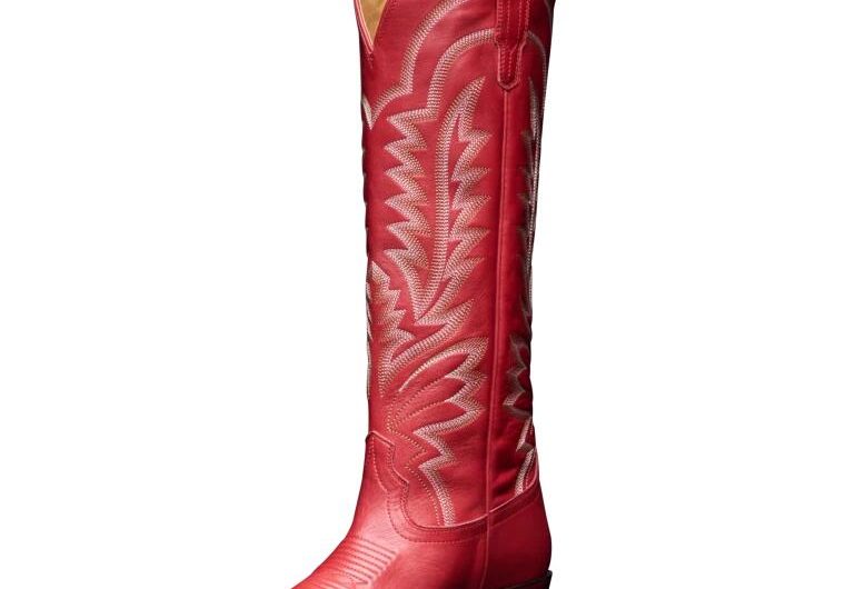 THESE RED-HOT BOOTS WERE MADE FOR CHANNELING ‘COWBOY CARTER’